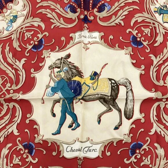 Auth HERMES Petit Carre - Red Cream Multi Scarf - Picture 3 of 4